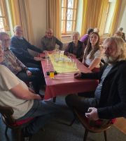 Gemütlicher Pfarrhoangascht mit Blick auf ein besonderes Künstlerleben